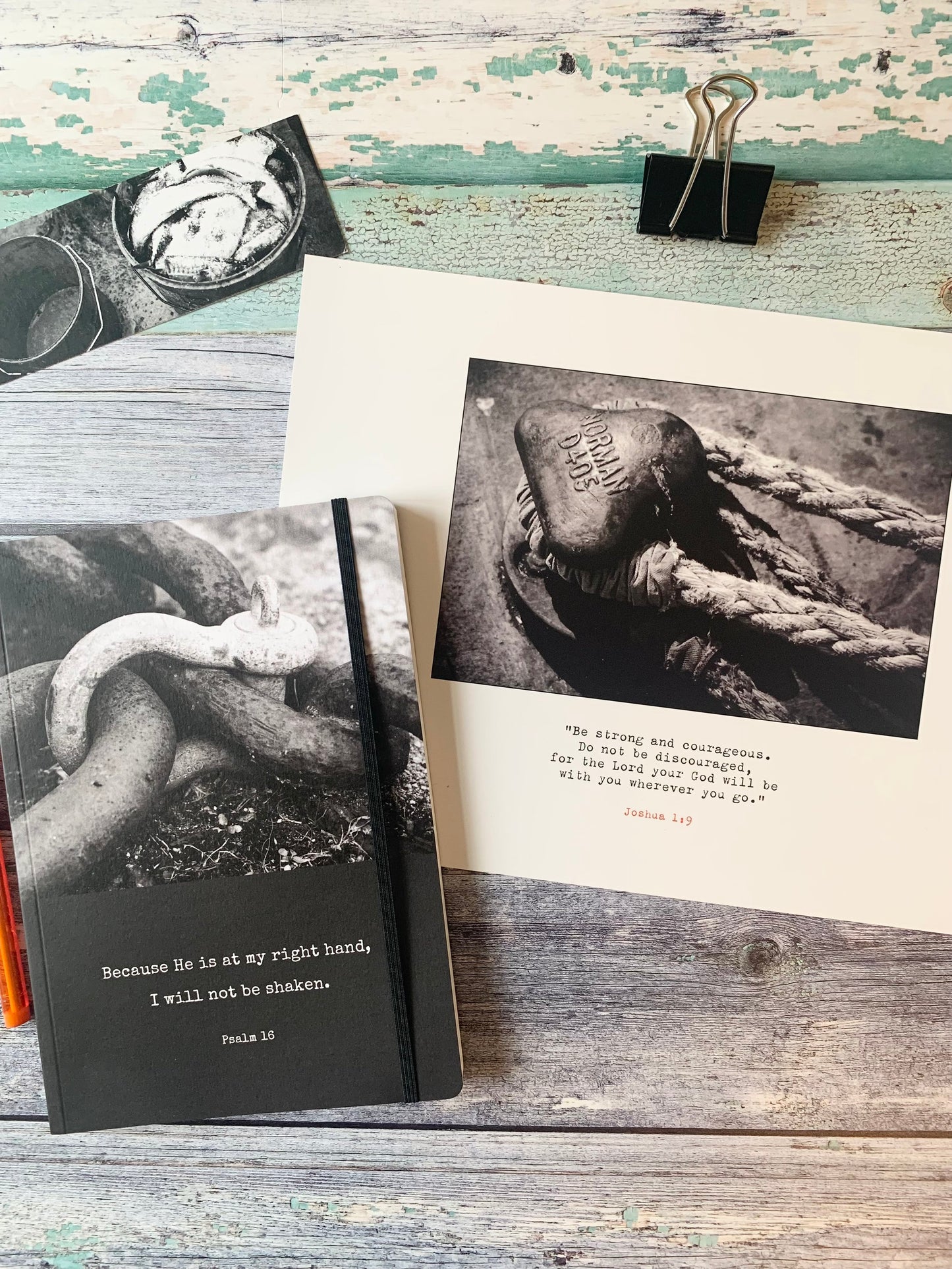 Be Strong and Courageous Gift Box